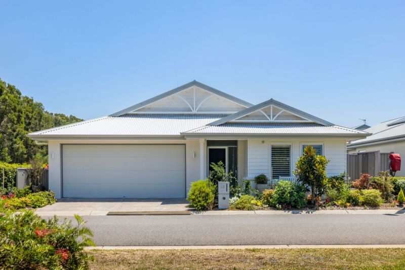 Lifestyle Perfection- Private Open Plan Living with Unmatched Views