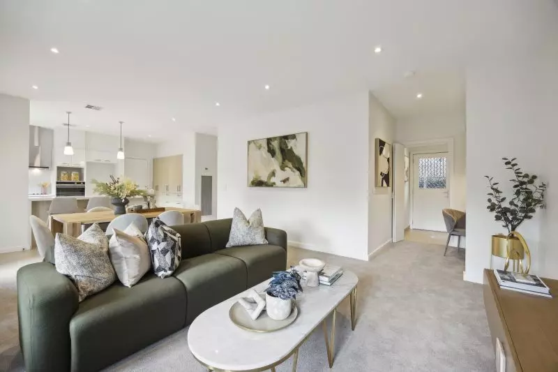 Modern 2-bedroom villa with private courtyard