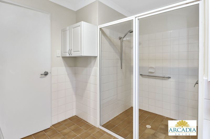 ARCADIA WATERS MADDINGTON - Located in the Middle of the Village