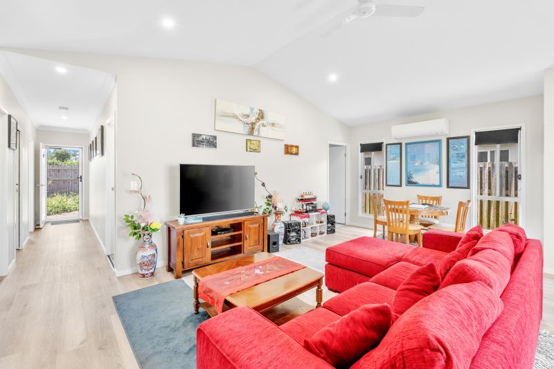 Two bedroom Home + Study - No Back Neighbours!