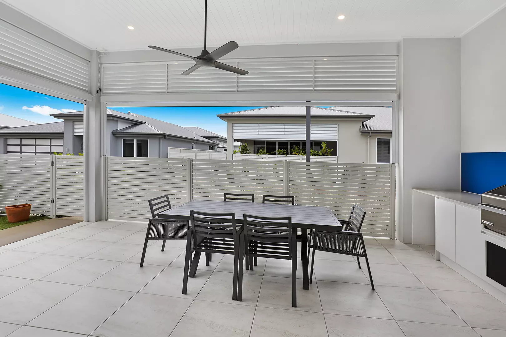 Designer Living: Effortless & Spacious - V124 GemLife