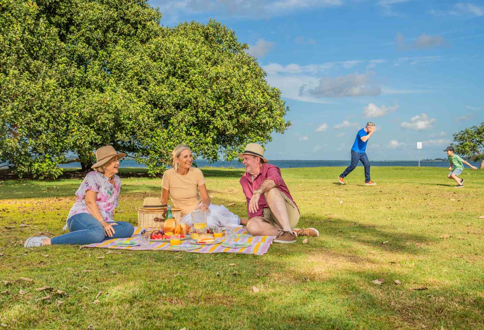 2 Bedroom 2 Bathroom 'Bottlebrush' Villa