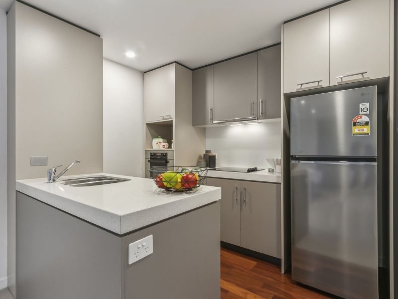 Bright, Spacious Apartment with Private Balcony in Prime Location