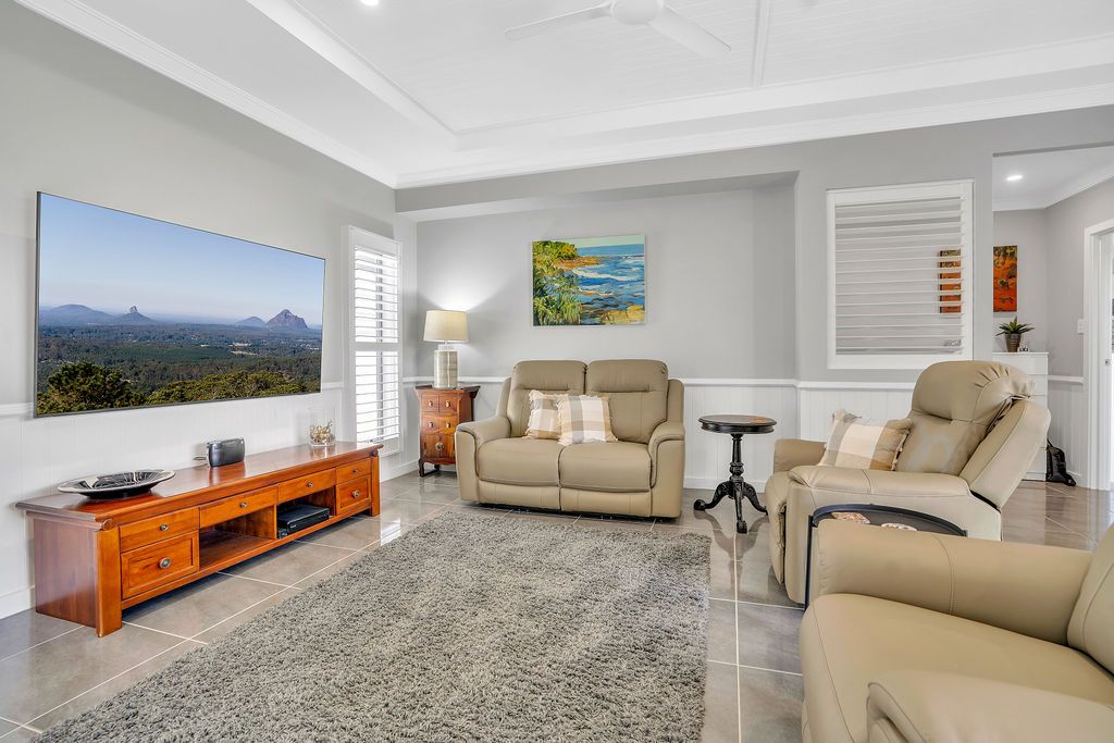 Palm Lake Resort Beachmere Bay