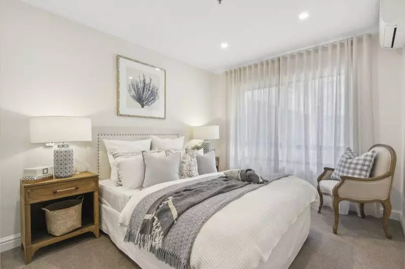 Light, bright & spacious two-bedroom apartment