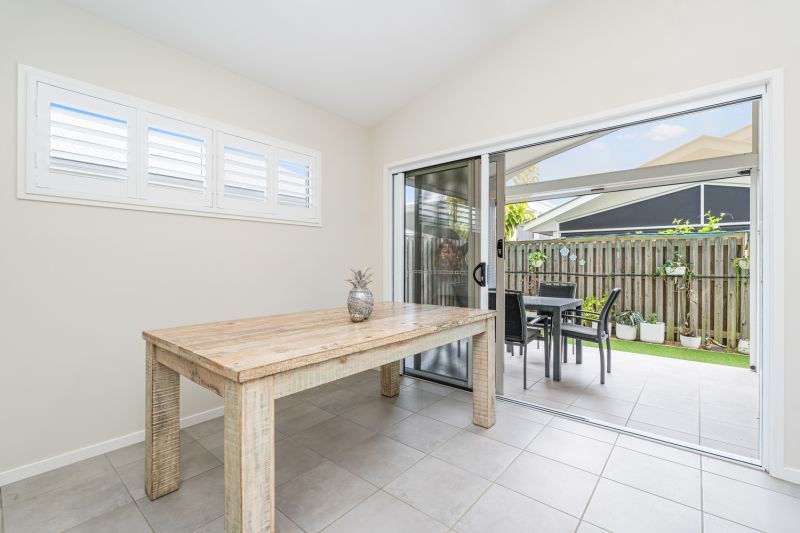 Fresh, Modern Haven with Private Entertaining