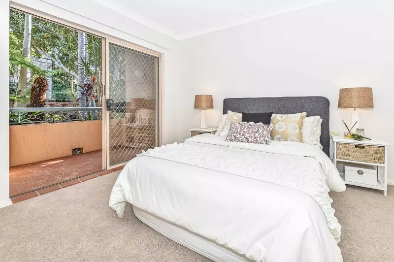 North facing 2 bedroom serviced apartment with 3 enclosed balconies