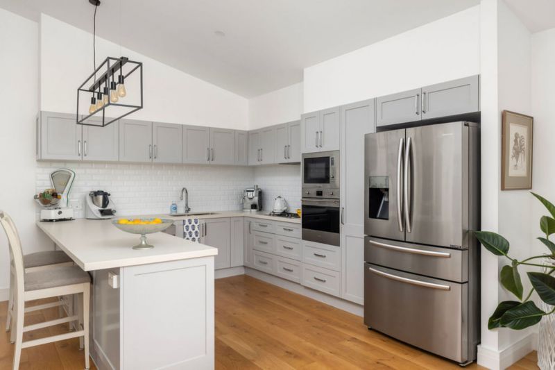 Beautifully Presented North-Facing 3 Bedroom Home