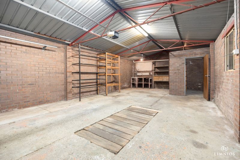 Family Home With Development Options!