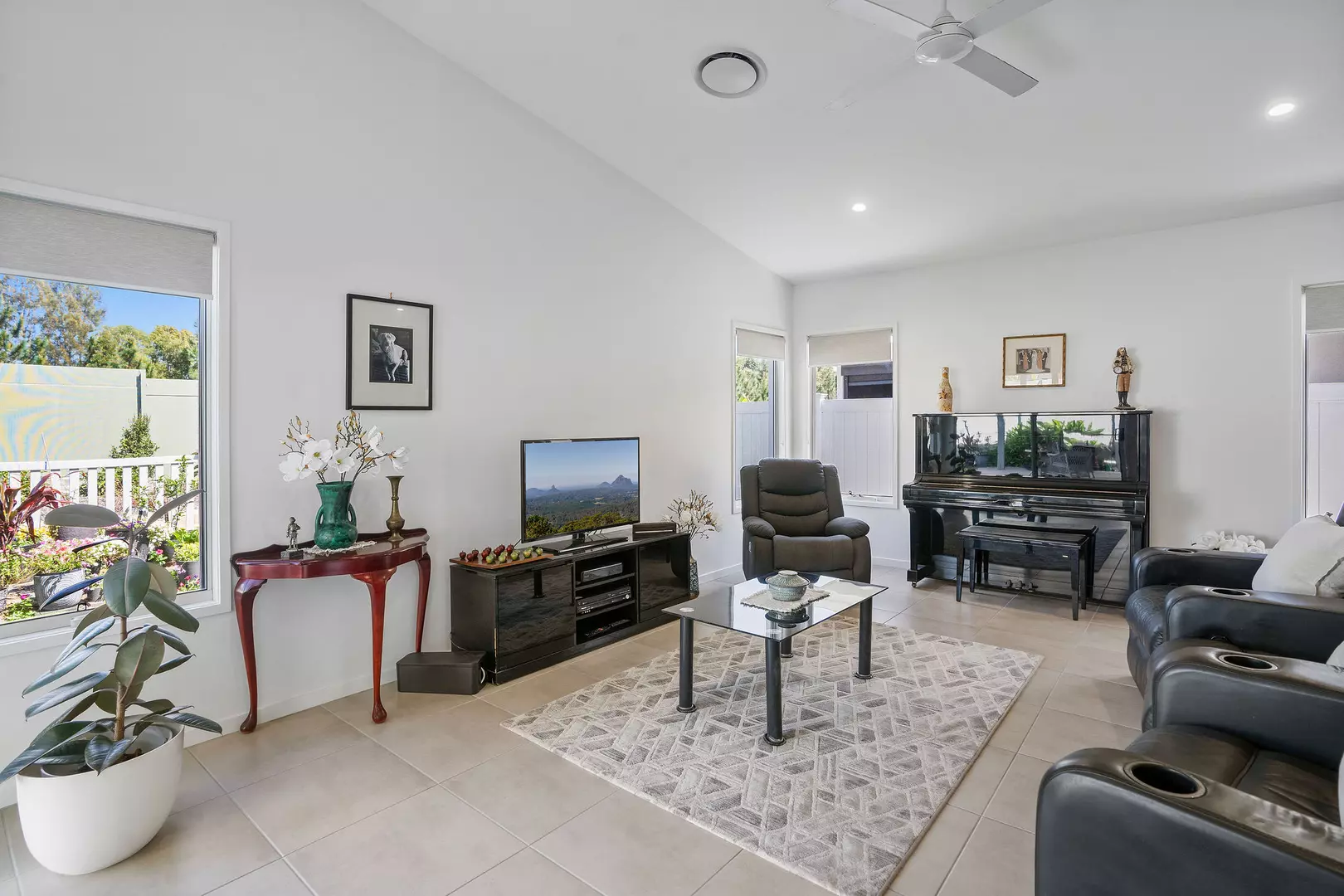 42 Dominica at Palm Lake Resort