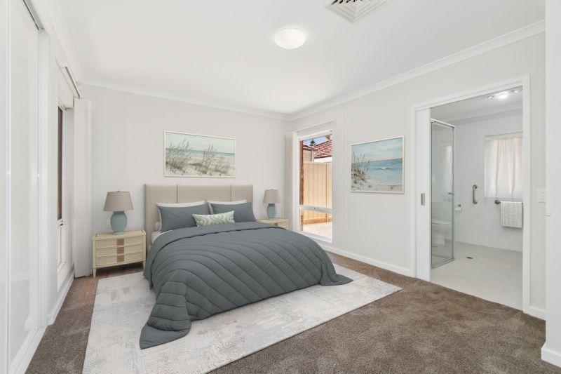 NOW UNDER OFFER. Bushland and the Beach - you have the best of both!