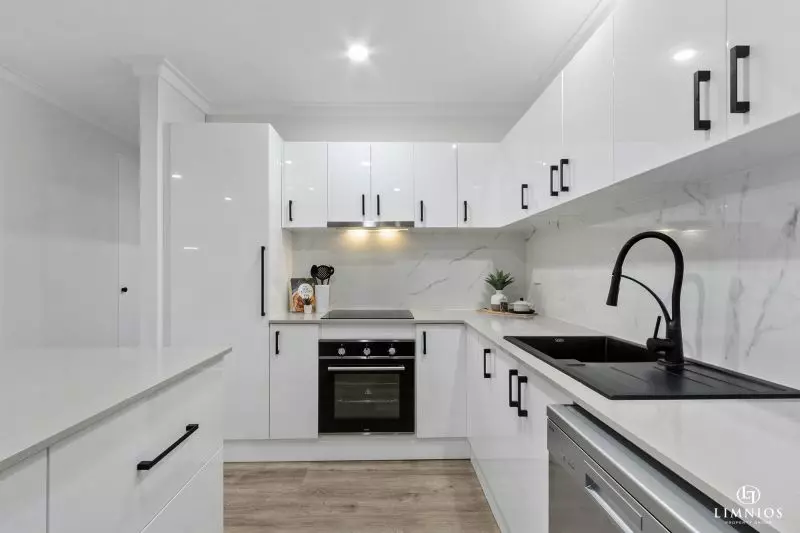 Simply Stunning and Feature Packed!