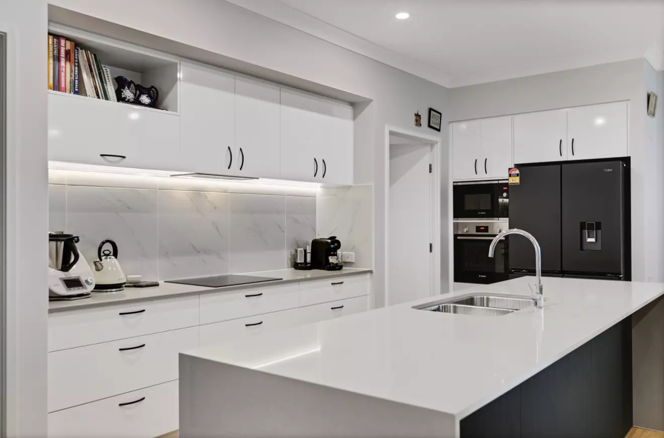 Halcyon Nirimba - Home 208 - Over 50’s Luxury Resort (Avoca design)