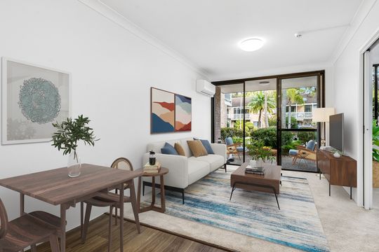 Bright and spacious one-bedroom apartment