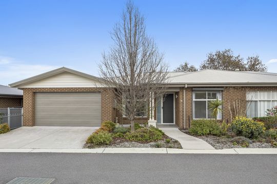 Spacious Living with Alfresco Appeal