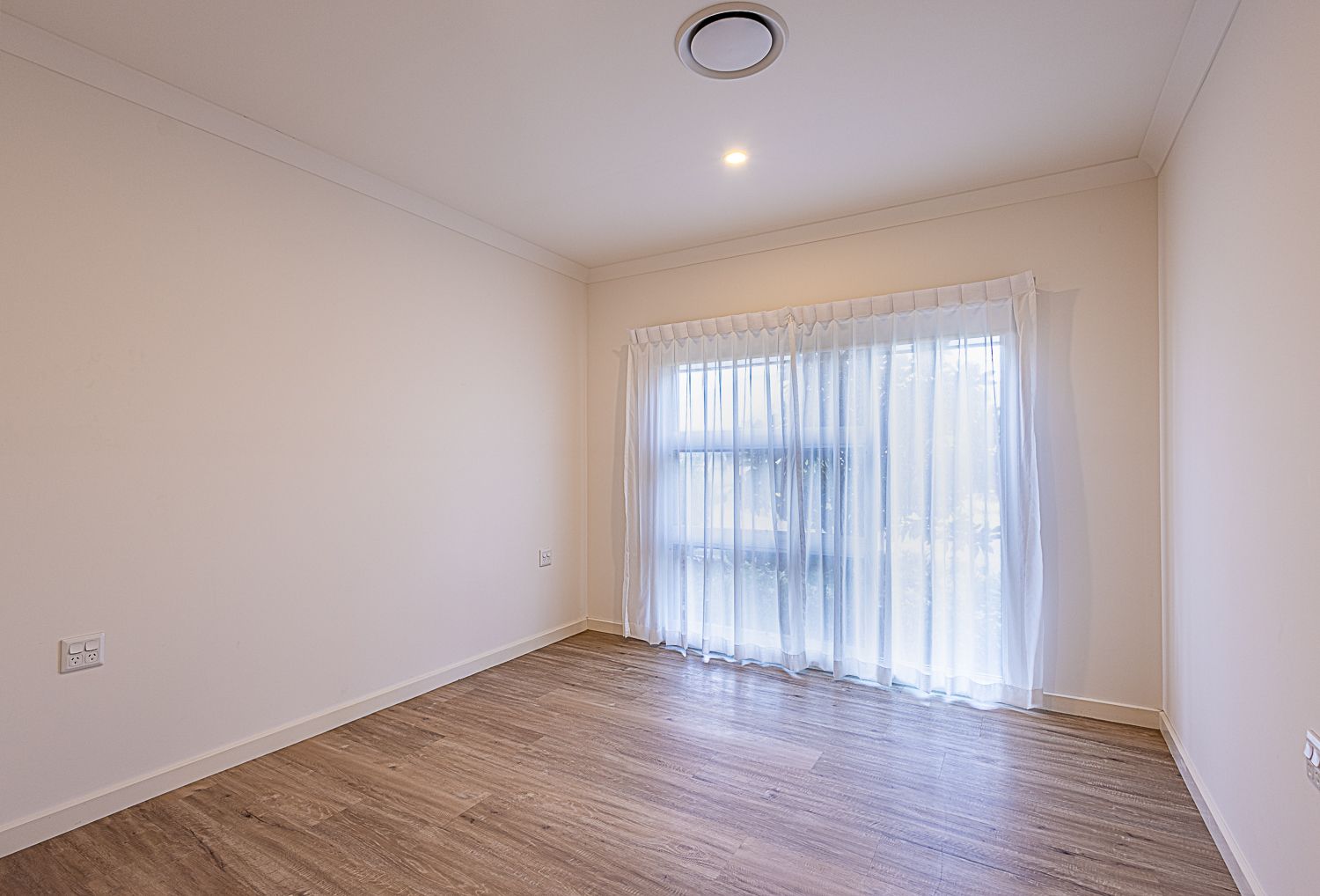 Cezanne II- by Palm Lake Resort Tea Gardens