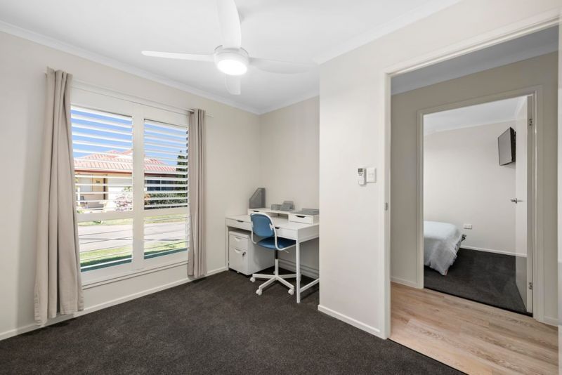 Light-Filled 3 Bedroom Home with Solar
