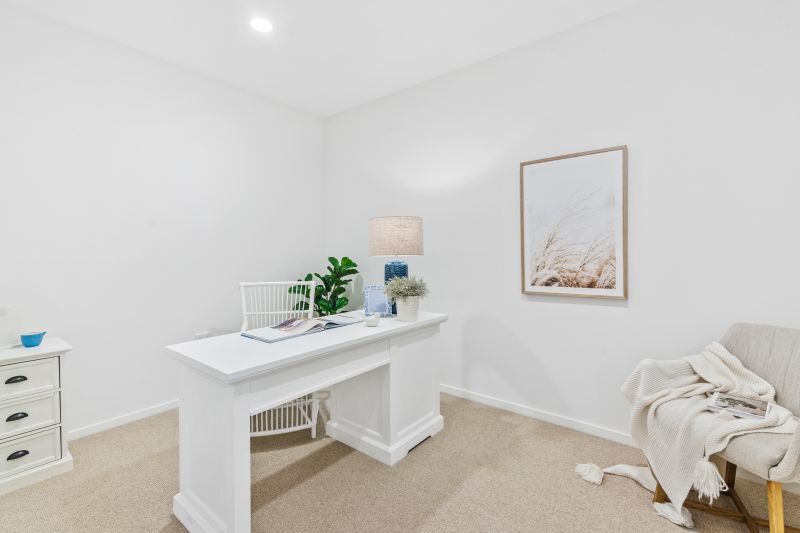 Contemporary north-facing apartment with spacious balcony