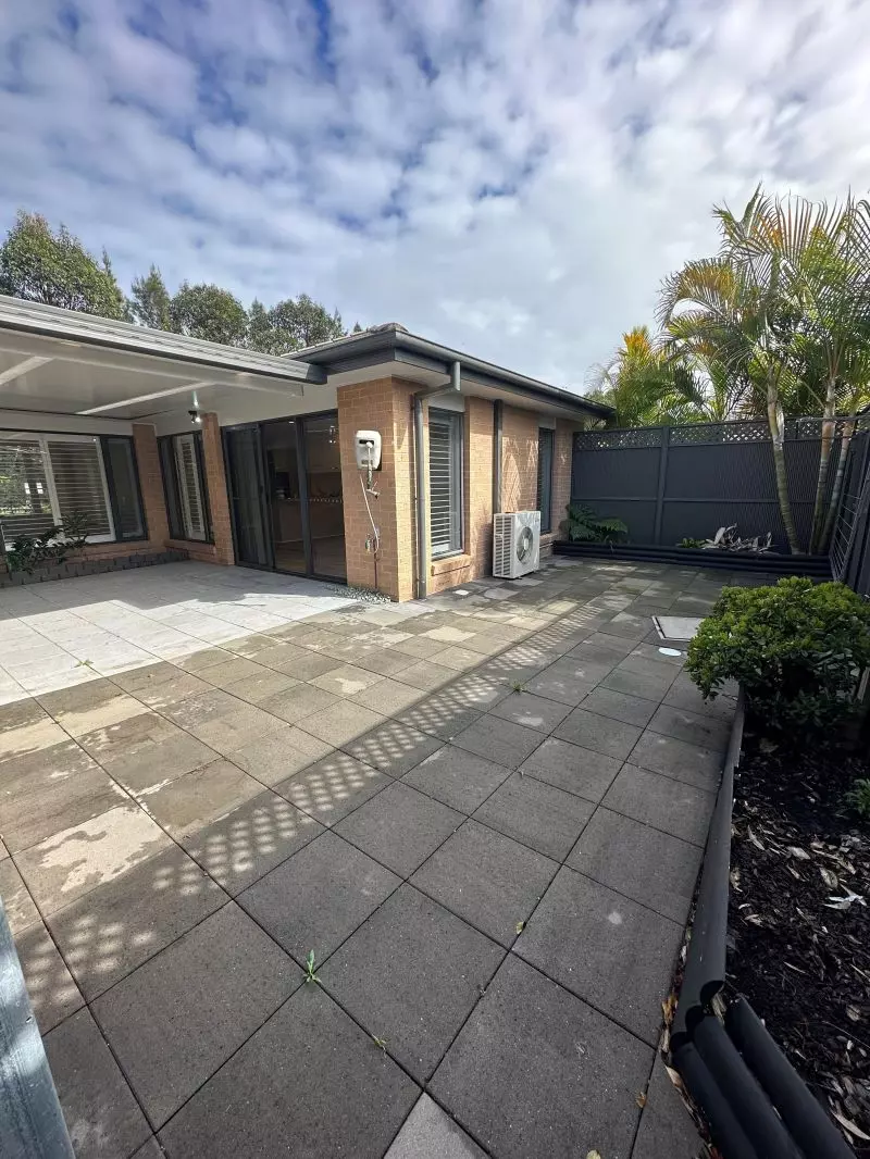 [UNDER OFFER] Spacious 2 bedroom villa with double garage at Sienna Grange