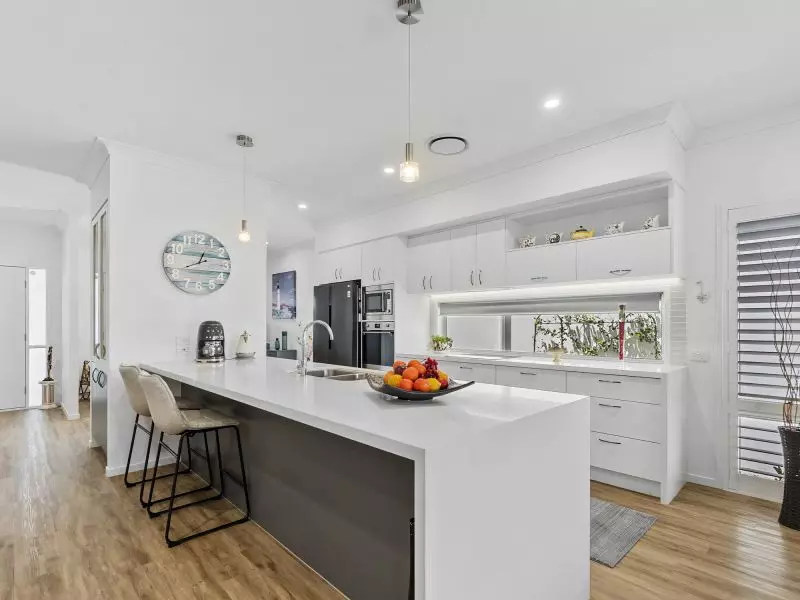 Site 122 - Established Bronte