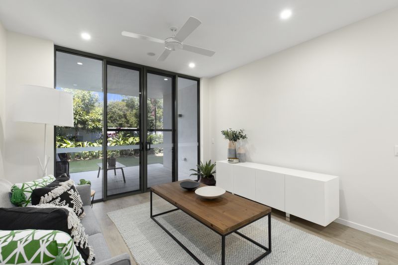 Lower open-plan two-bedroom apartment