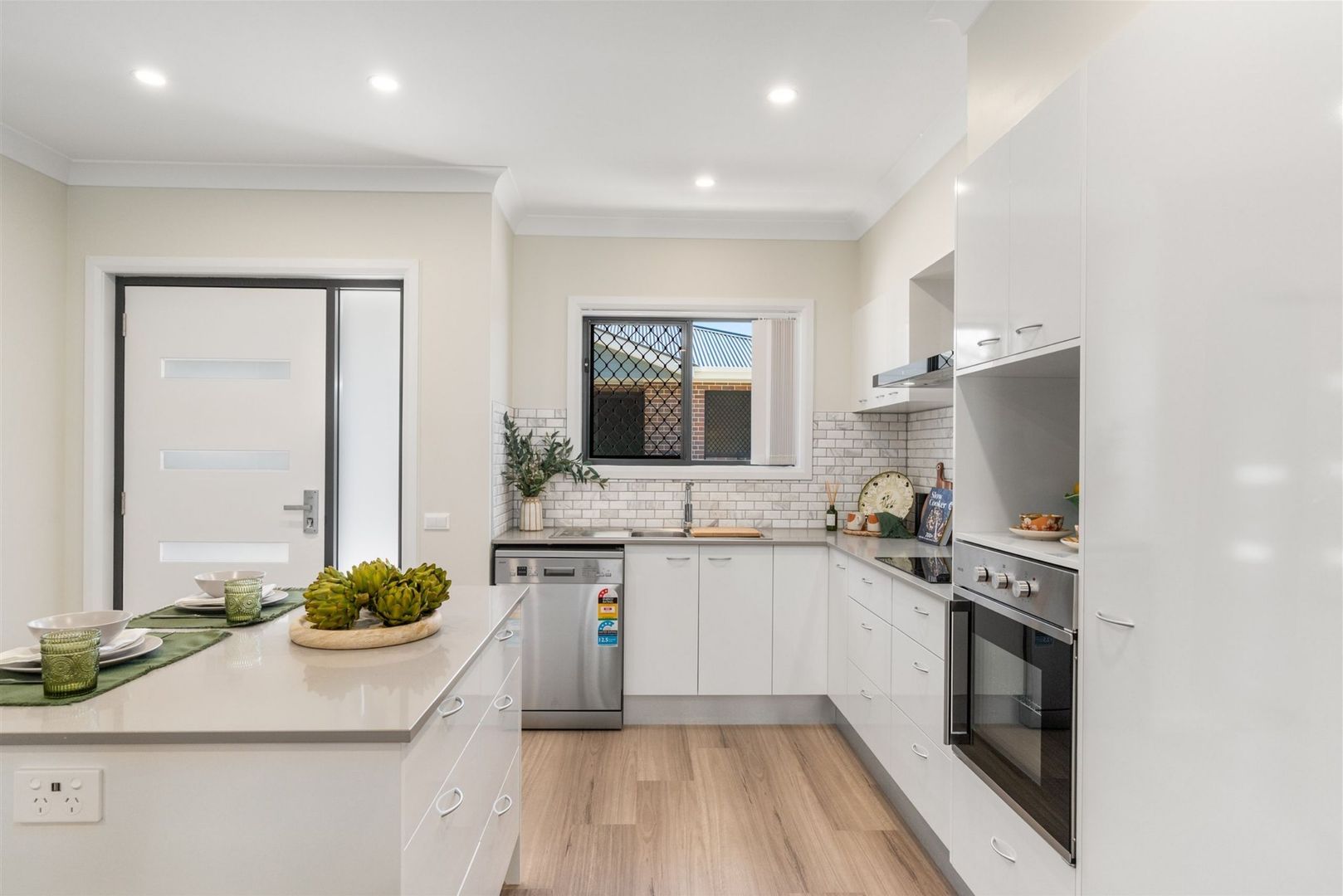 Villa 18 | 2 bed + 1 bath + powder