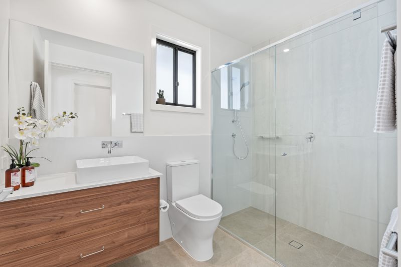 Relax in Style! - Elegant Two Bedroom + Study