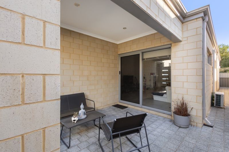 Spacious, Modern & Unparalleled Location!!