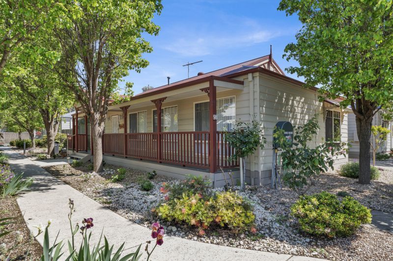 Lifestyle Communities Seasons - Easy, low-maintenance living for over-50s