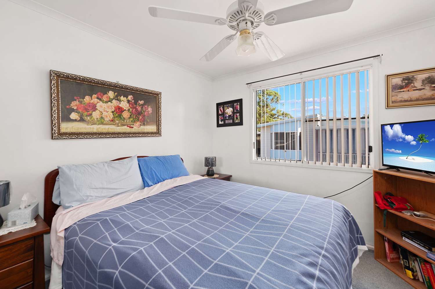 Convenience at Broadlands - Beautiful Home - Two Big Bedrooms