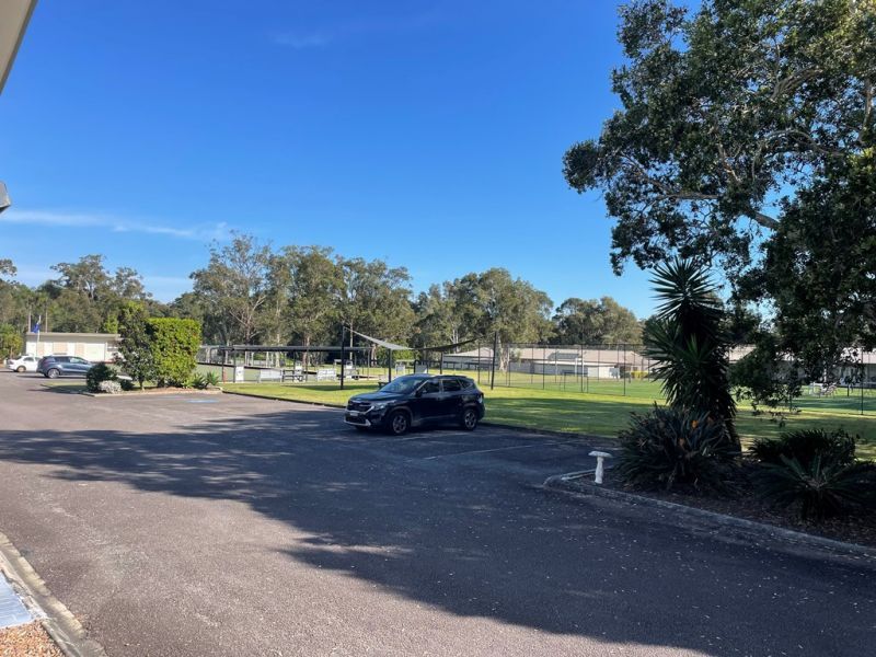 DESIRED PARKLAND LOCATION
NEW PRICE