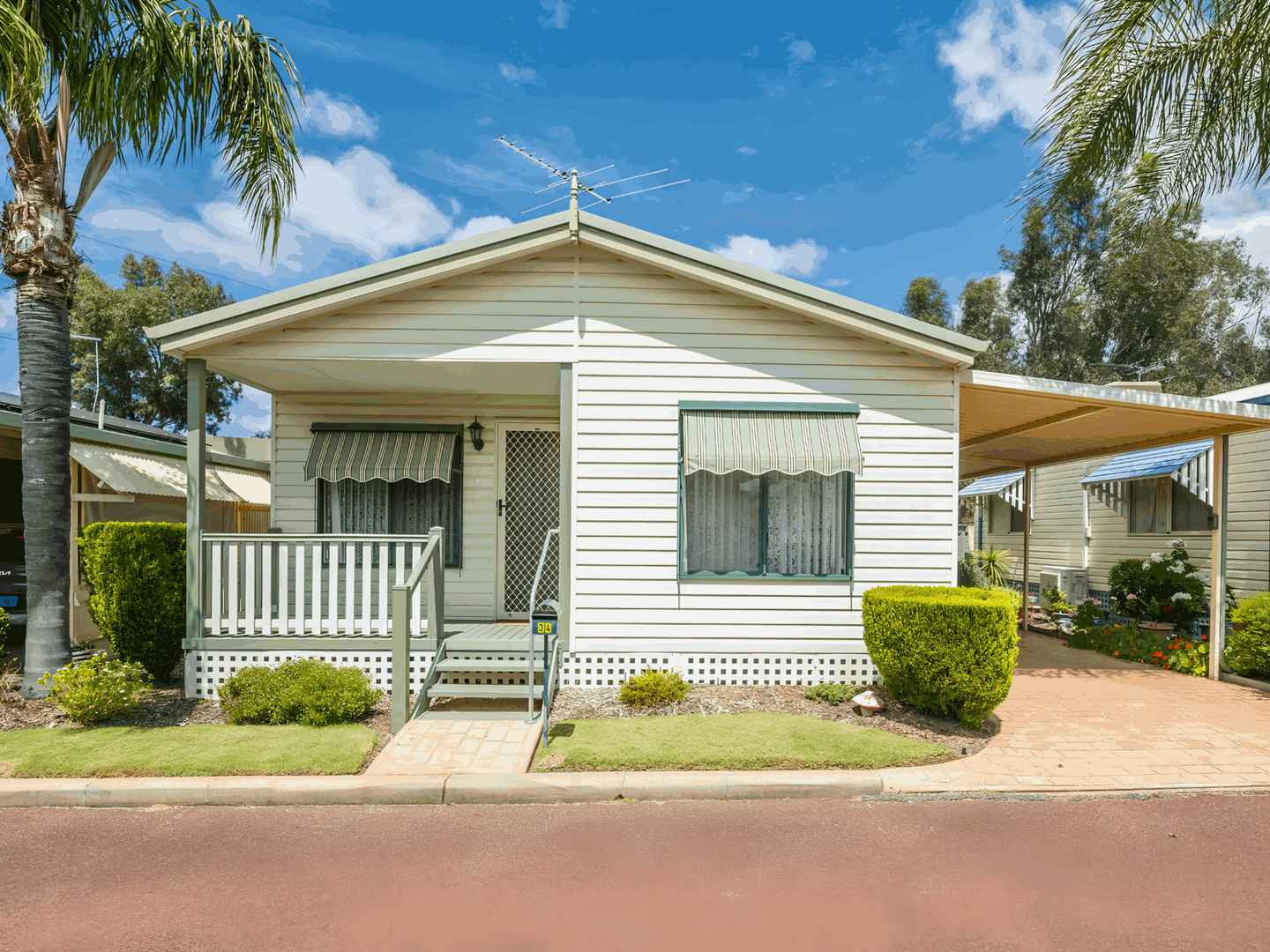 Riverside Gardens Estate - Site 34