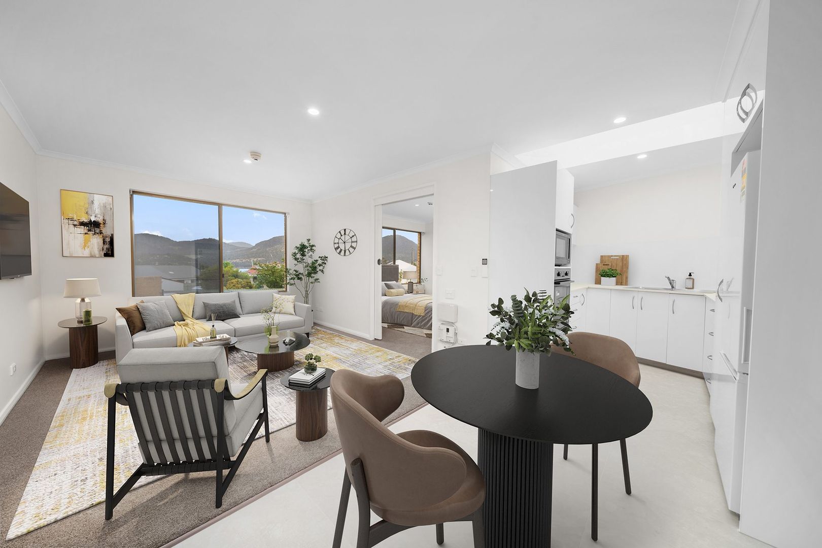 Two-bedroom apartment with water glimpses of Derwent river