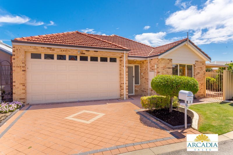 ARCADIA WATERS MANDURAH - Extra Wide Passageways & Spacious Living.