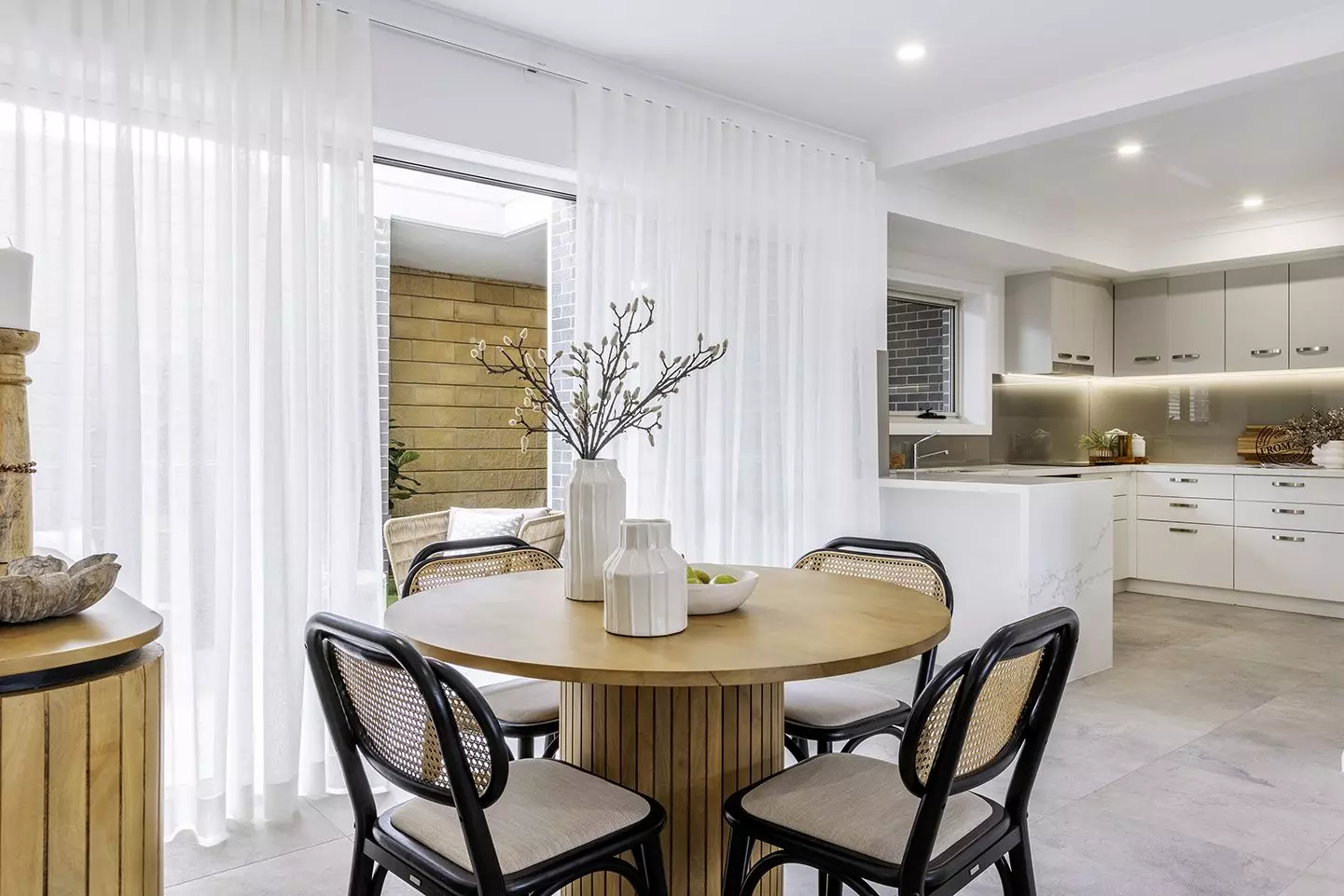 003 Spoonbill Avenue/33 Shearwater Drive, Shortland, NSW 2307