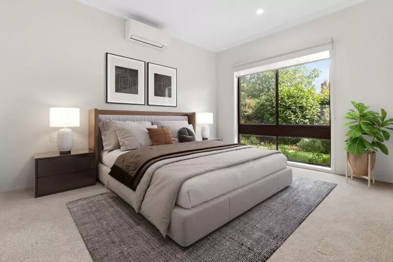 Charming 2-bedroom villa with a private backyard & an outdoor pergola