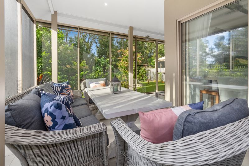 Natural Bushland Retreat- Luxury 3 bedroom Home with Study