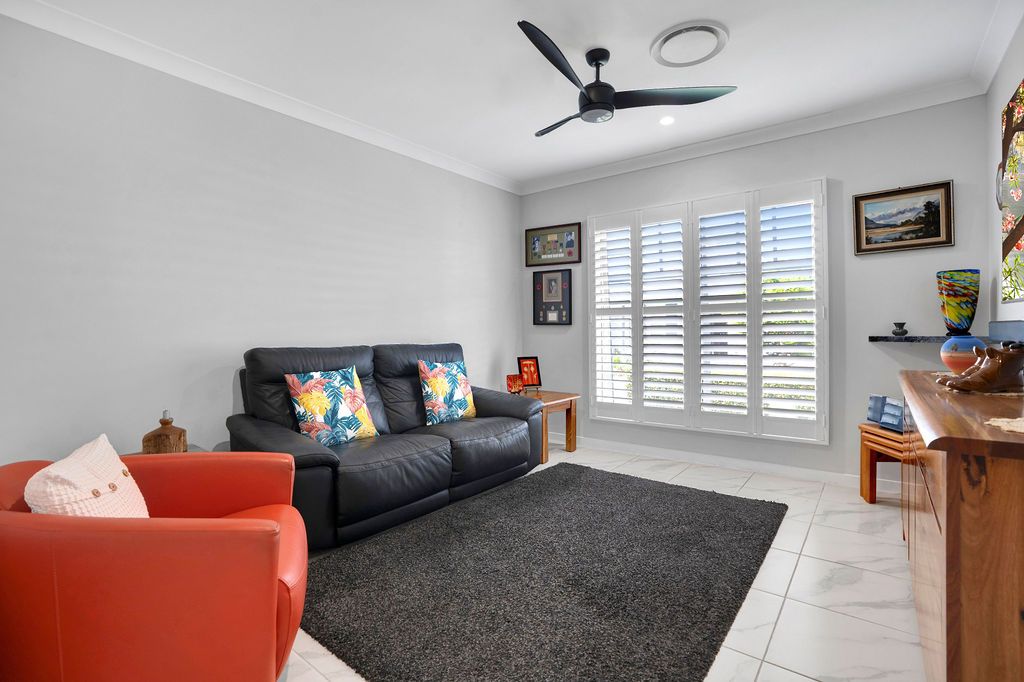 74 Oakdale II at Palm Lake Resort Beachmere Bay