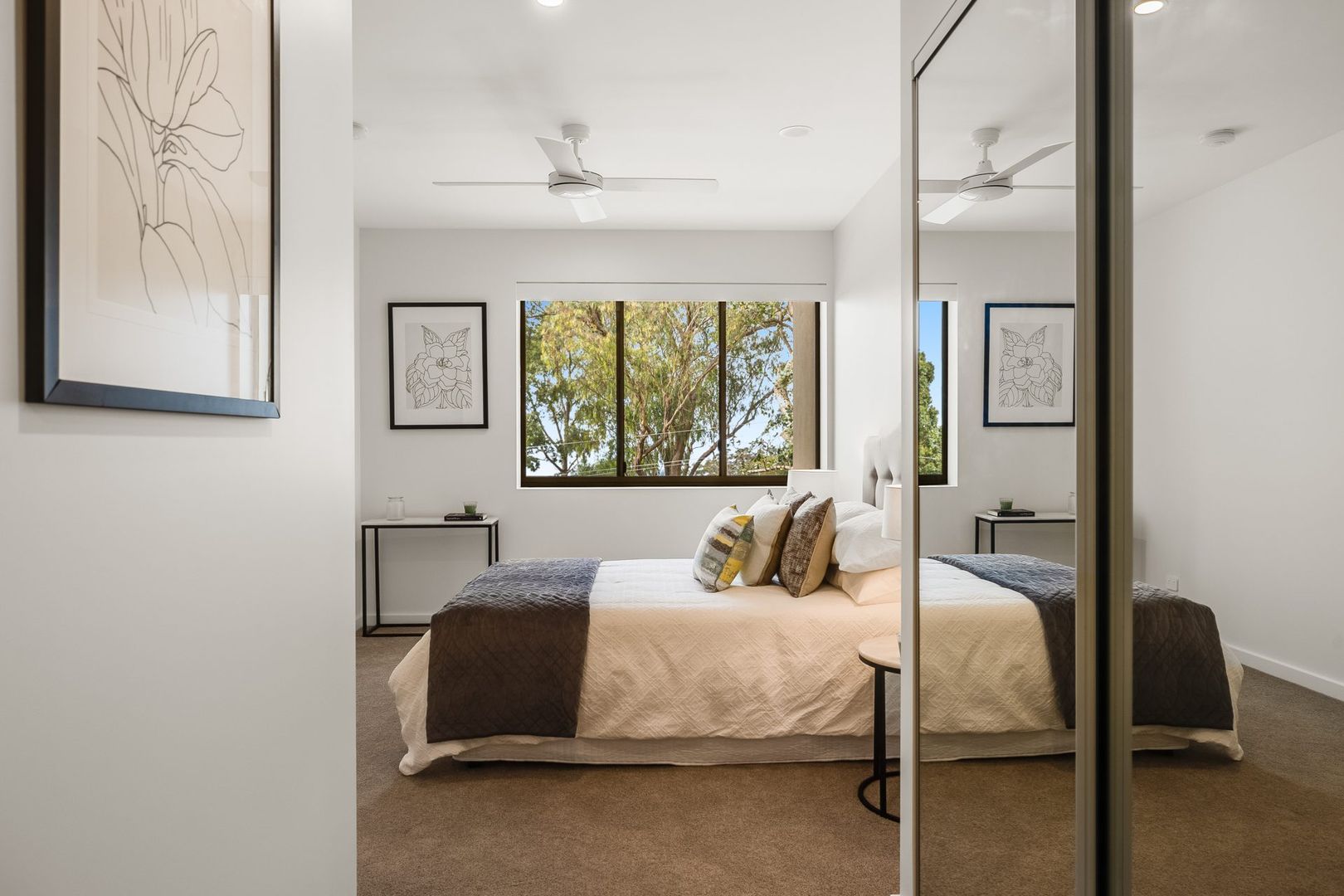 Spacious Ground-Floor Living with a Private North-Facing Courtyard