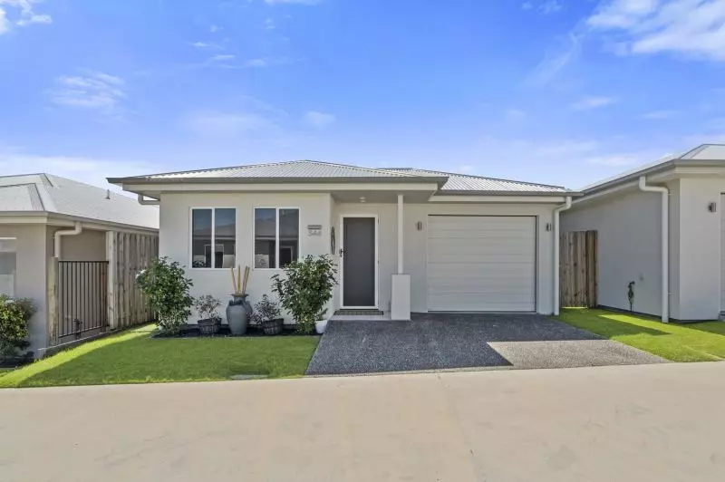Peaceful Modern Living with Generous Outdoor Space