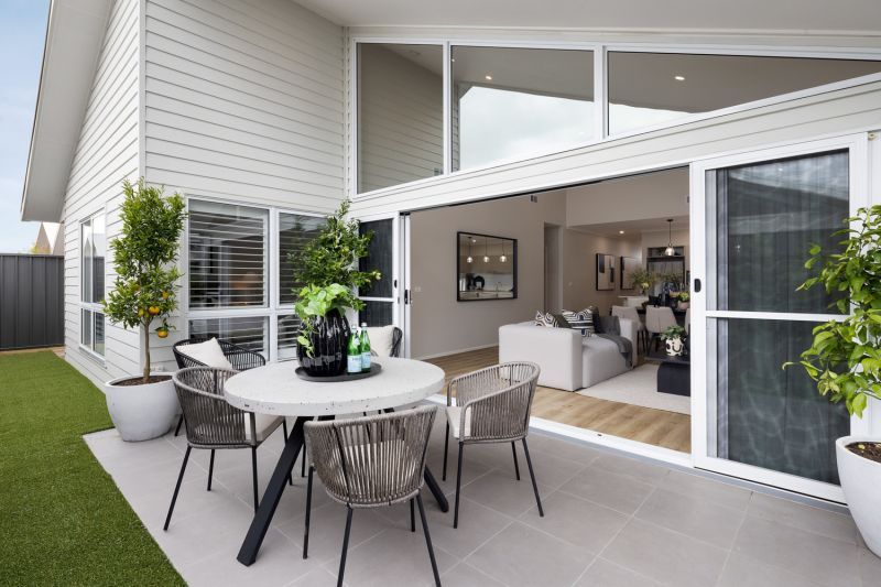 Open plan living to relax and enjoy