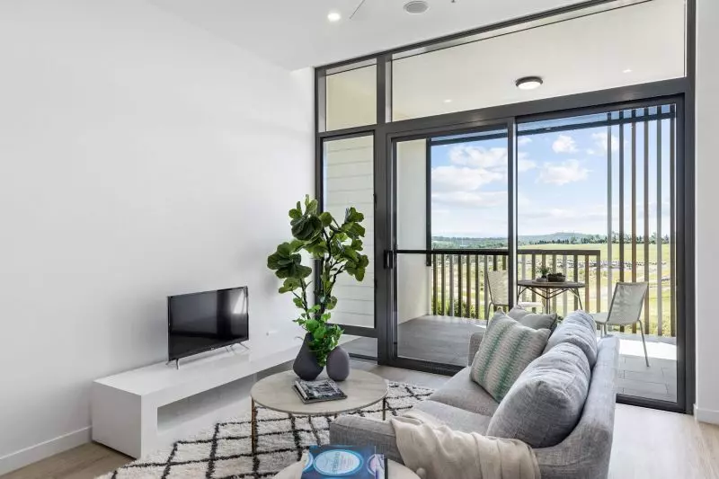 Spacious and bright two-bedroom apartment