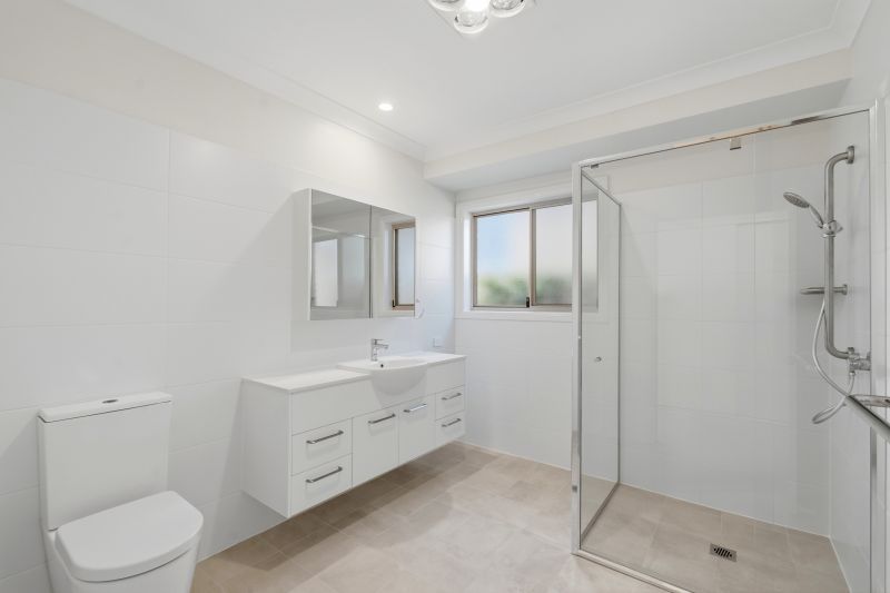 Comfortable fully refurbished 2 bedroom villa