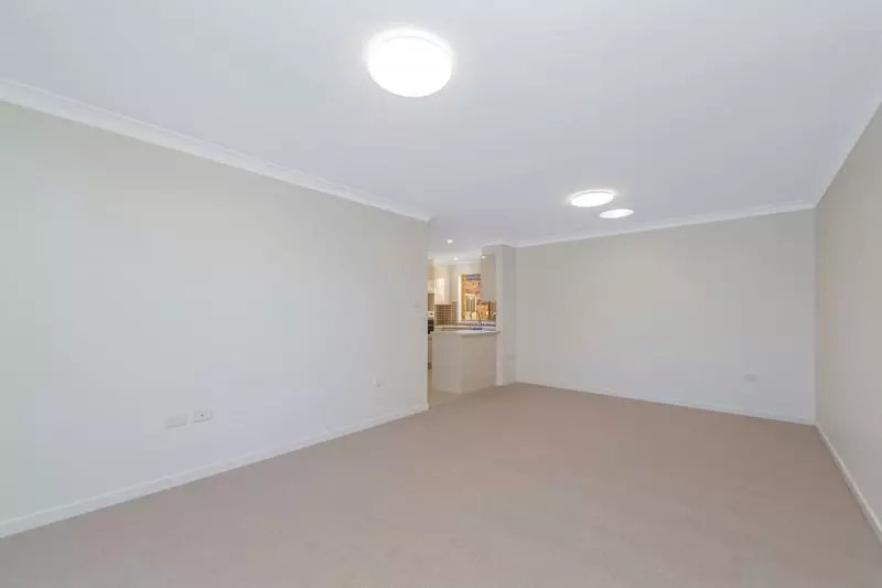 Low-Maintenance Villa with Covered Balcony