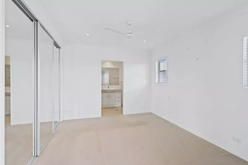 Site 9 - Established Belleview