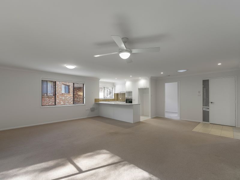 Modern Styling, Close to Village Amenities