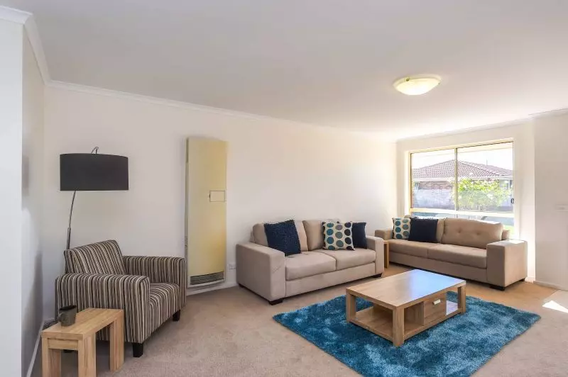 Lovely unit in a quiet location, near the community centre