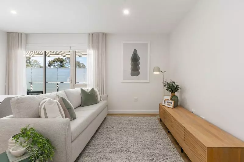 First-floor 2-bedroom apartment