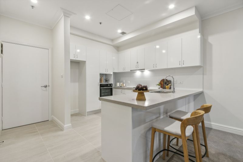 Large one-bedroom apartment on the ground floor