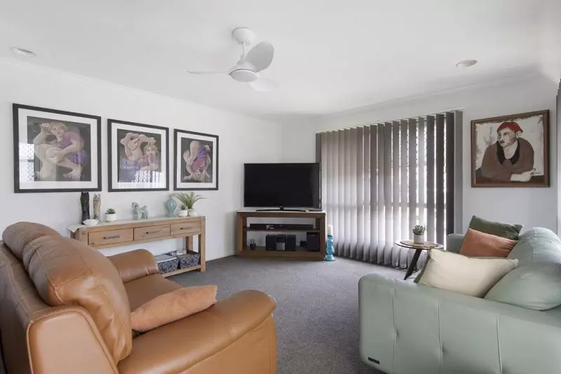 Move in Ready 2-bedroom home!